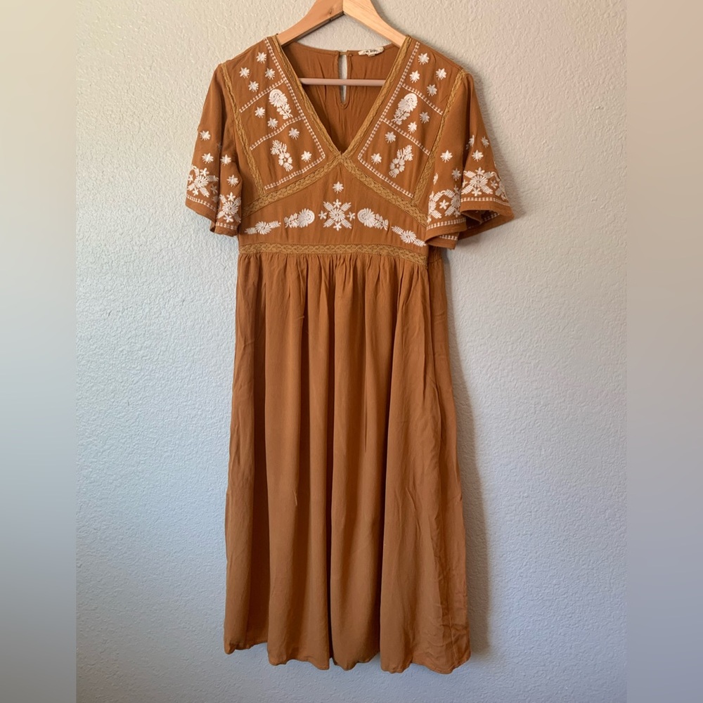 Mustard embroidered midi dress flutter sleeves medium